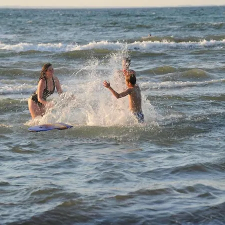 Lake-view In With Garden Daire *