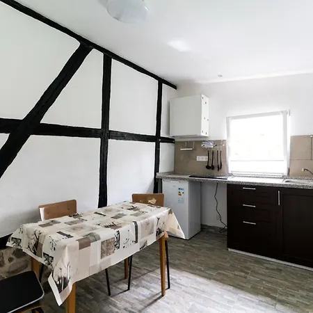 Lejlighed Lake-view In With Garden Klein Pravtshagen