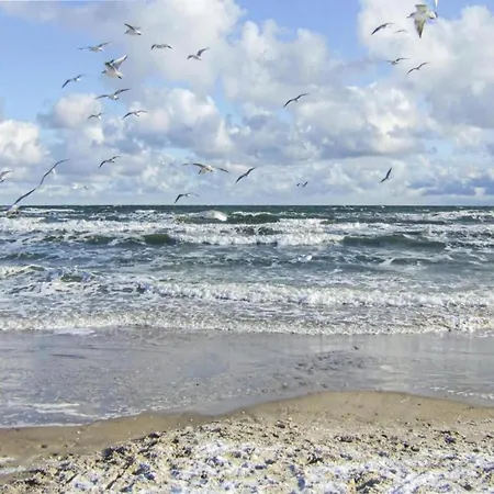 Lake-view In With Garden Daire *