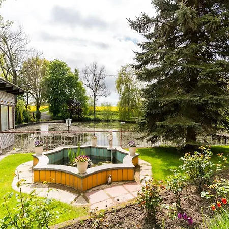 Lake-view In With Garden Апартаменты *