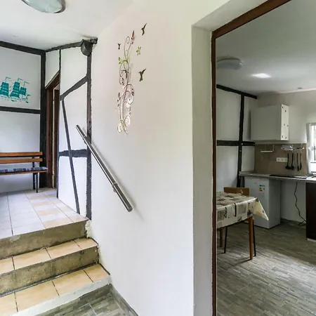 Lake-view In With Garden Daire